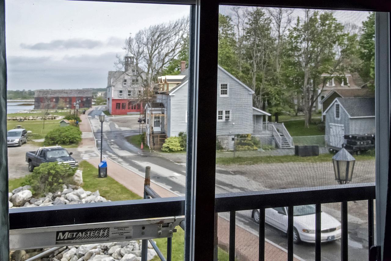 Inner Harbor Inn Shelburne Exteriör bild